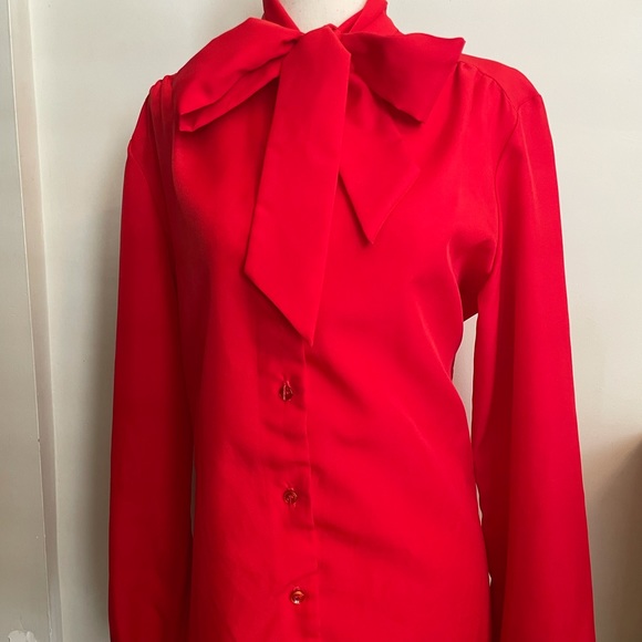 60’s red cherry secretary collar poly blouse ~ - Picture 2 of 6